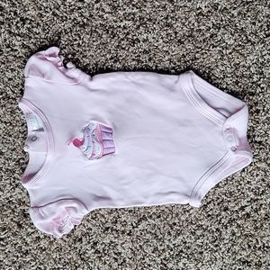 Cutie Pie Pink Cupcake Short Ruffle Sleeve Bodysuit Size 6-9 Months